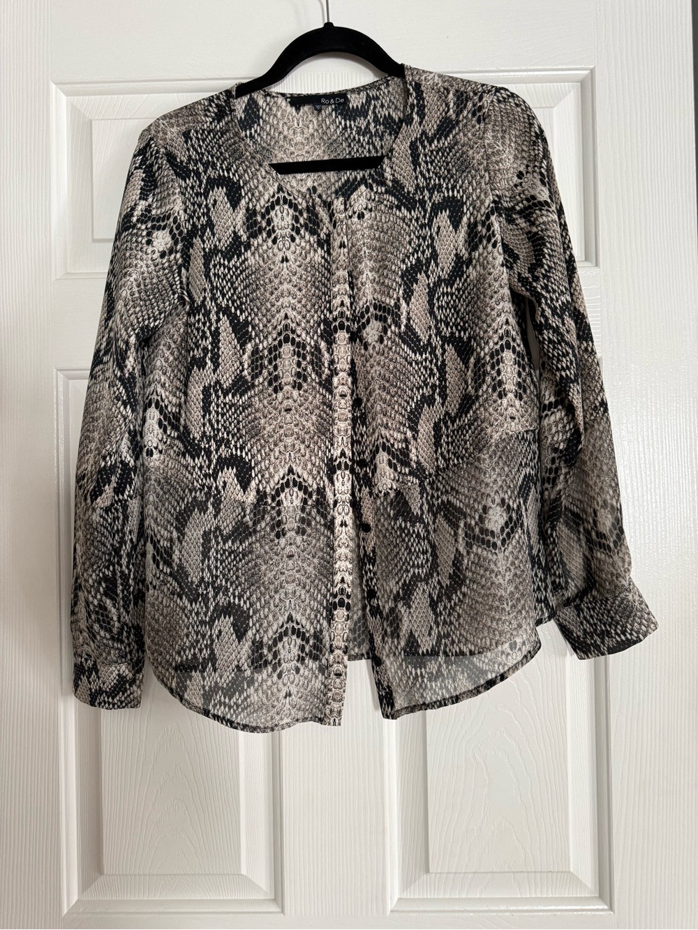 Blouse-like Lightweight Jacket